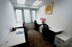 The Octagon (D1), Office #537978571